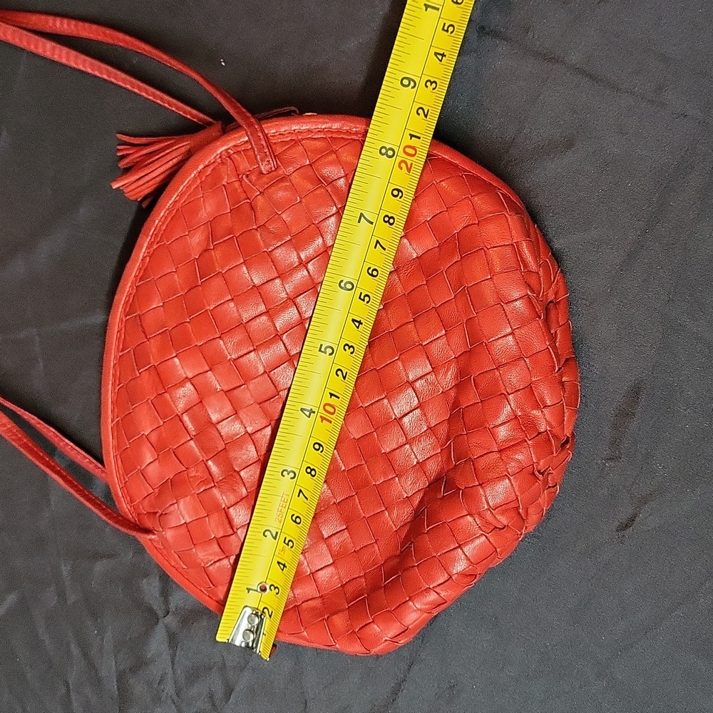 Bottega Veneta Red intrecciato Leather Bag - Picture 12 of 13